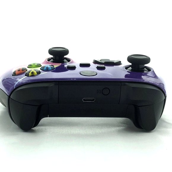 Custom Microsoft Xbox Series X / S Wireless Controller - Glossy Cyber Moon - Picture 3 of 8